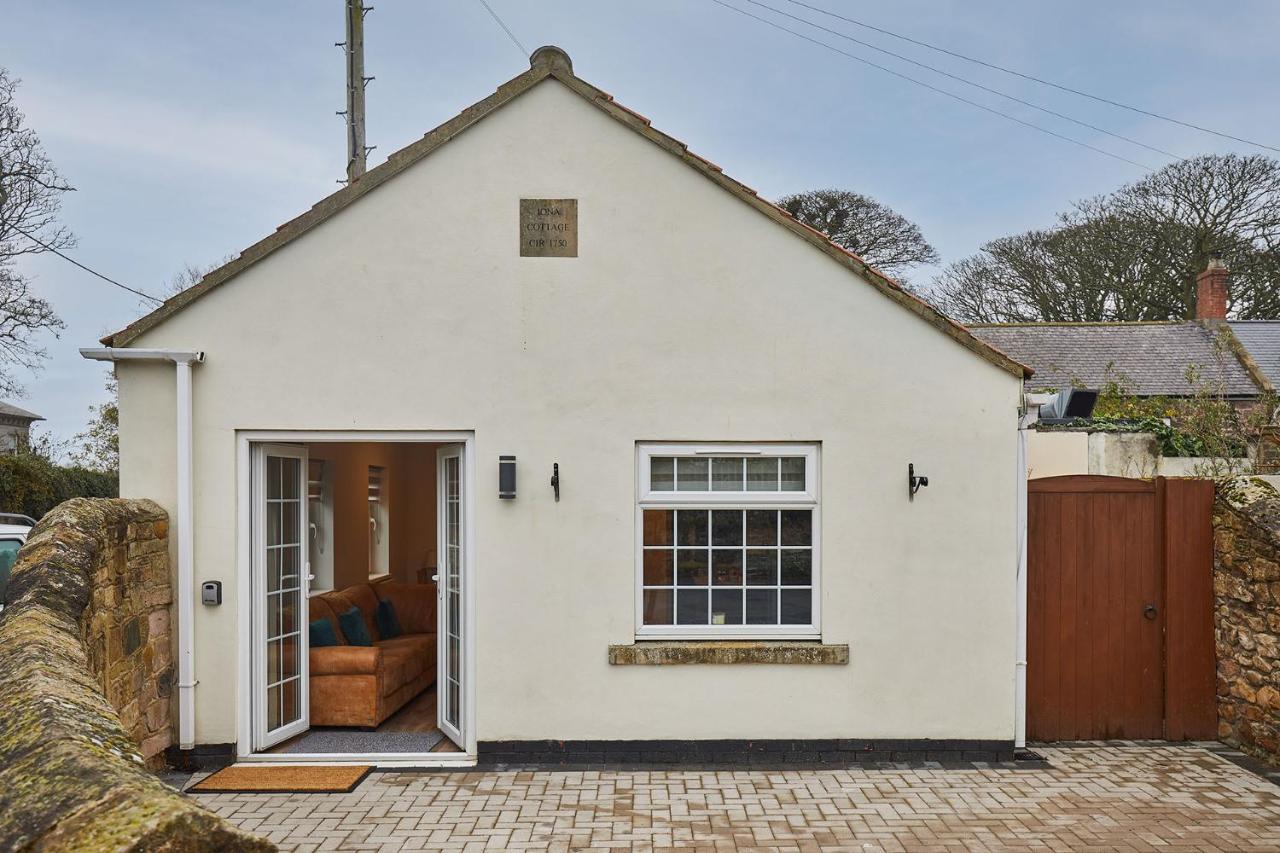 Host & Stay - Iona Cottage Beadnell Kültér fotó